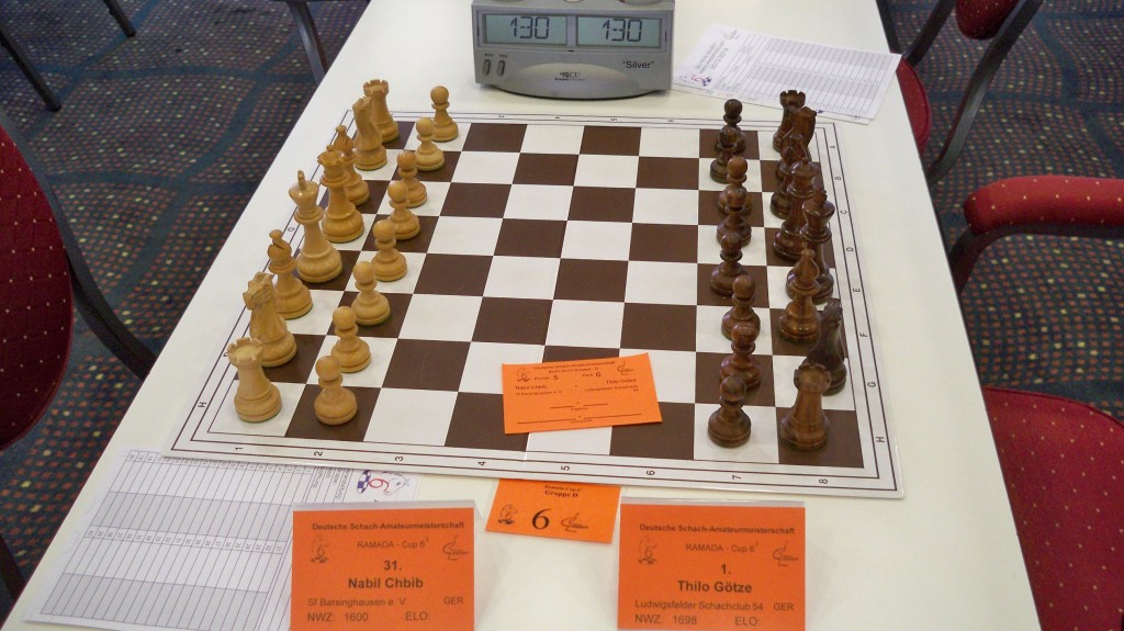 Götze gegen Chbib Schach auf Wettkampfniveau