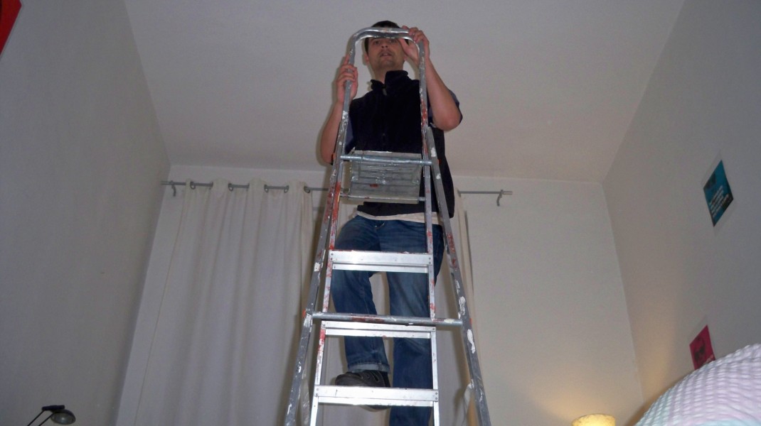 Glühbirne in 4 Metern Höhe wechseln