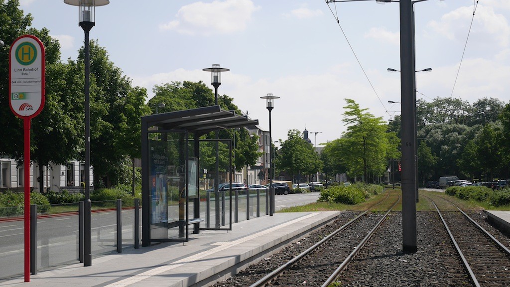 Haltestelle Linn Bahnhof in Krefeld © Landesblog NRW