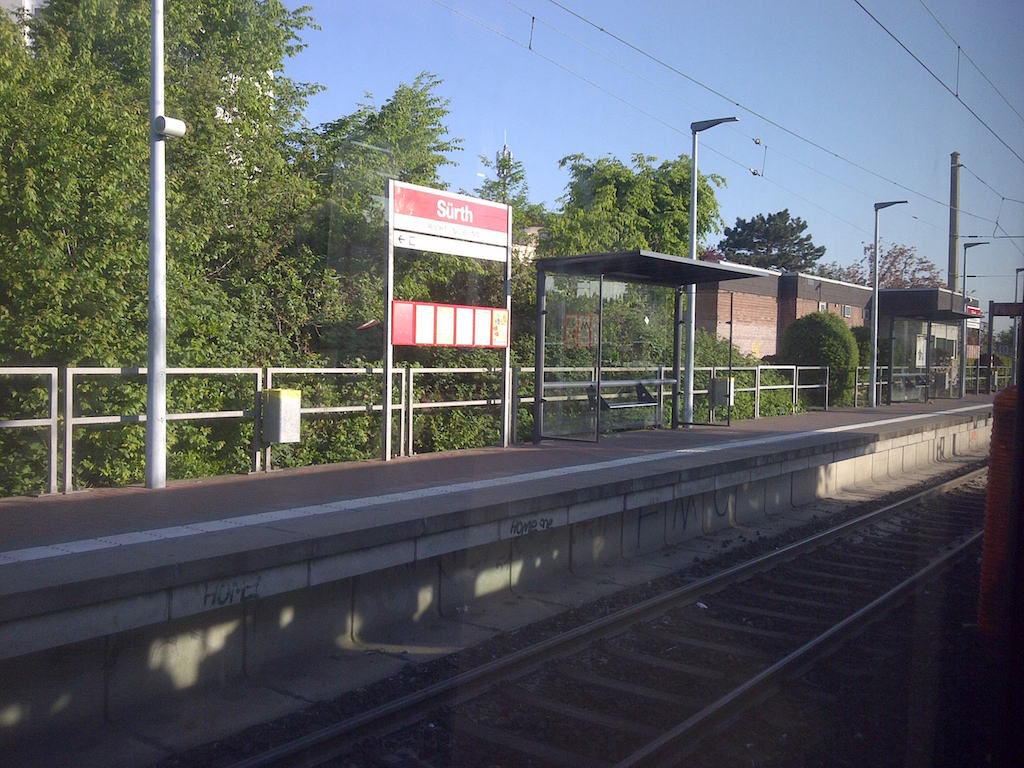 Bahnhof Suerth am Brueckentag © Landesblog NRW